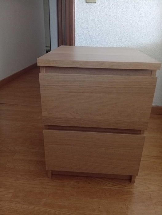 Mesa de cabeceira