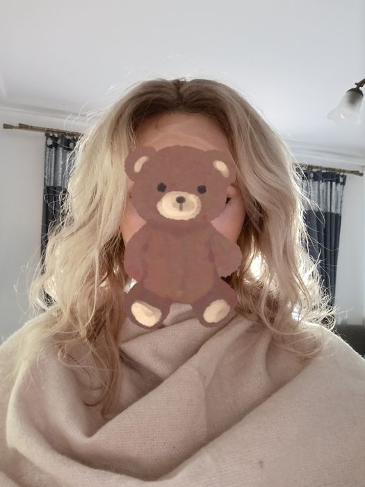 Peruka włosy blond z odrostem  100% naturalne