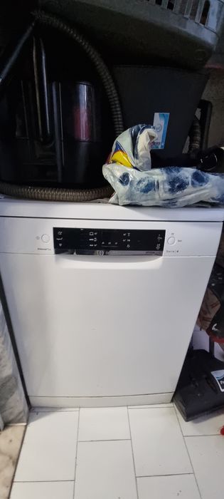 Maquina de Lavar Loiça Bosh Serie 4