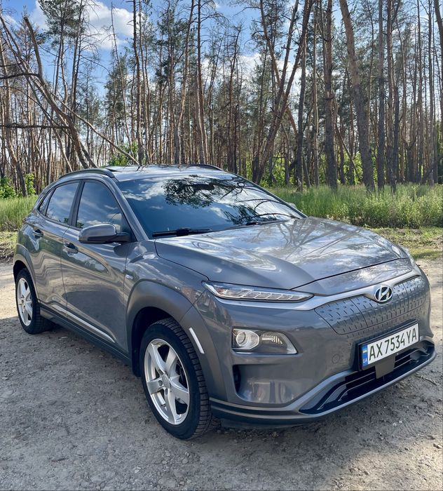 Hyundai kona electric 64kw Європа не Америка  максимальна NardoGrey