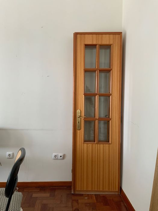 Portas de Madeira e Vidro