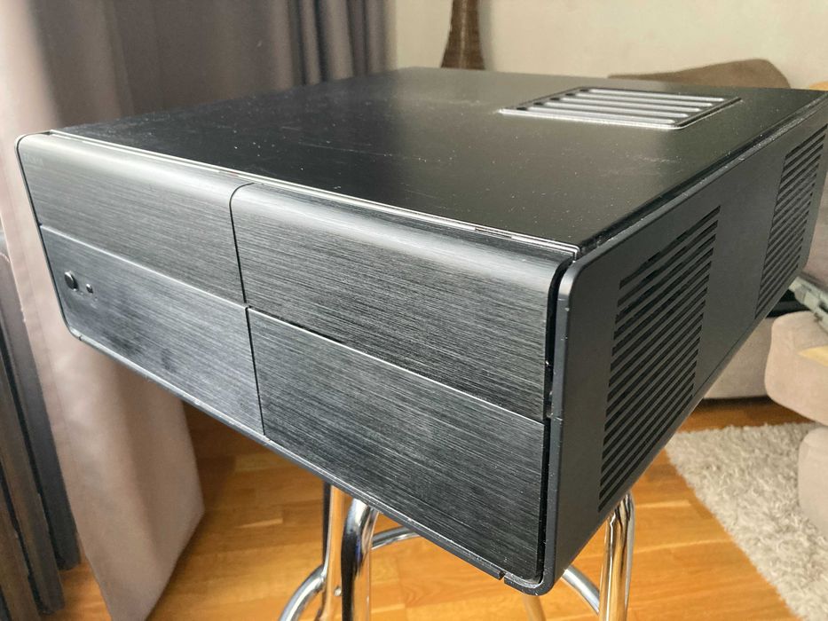 Студійний комп'ютер ZALMAN
