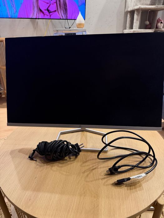 Monitor HP 527sf