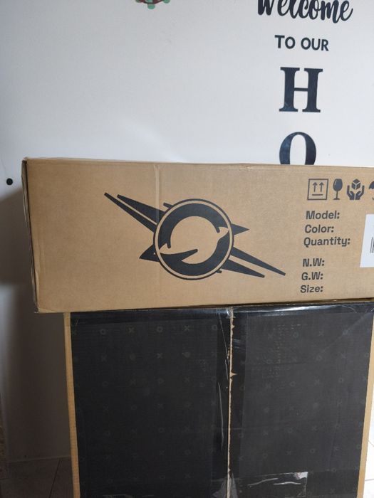 Cadeira Gaming 100% Nova Selada. Com Leds