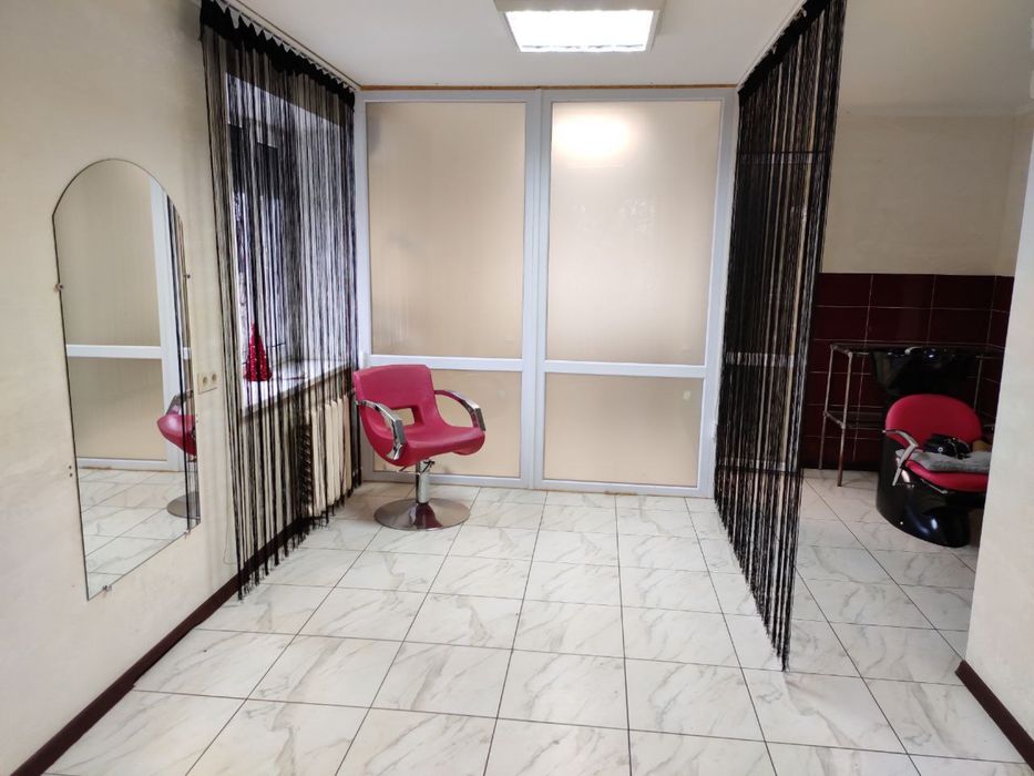 Продам нежилое помещение под бизнес от собственника