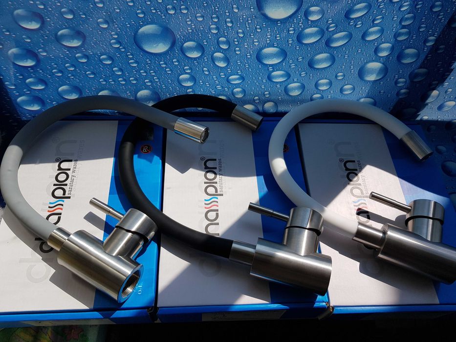 Смеситель змішувач для кухни CHAMPION SUS-011 REFL Black White Gray