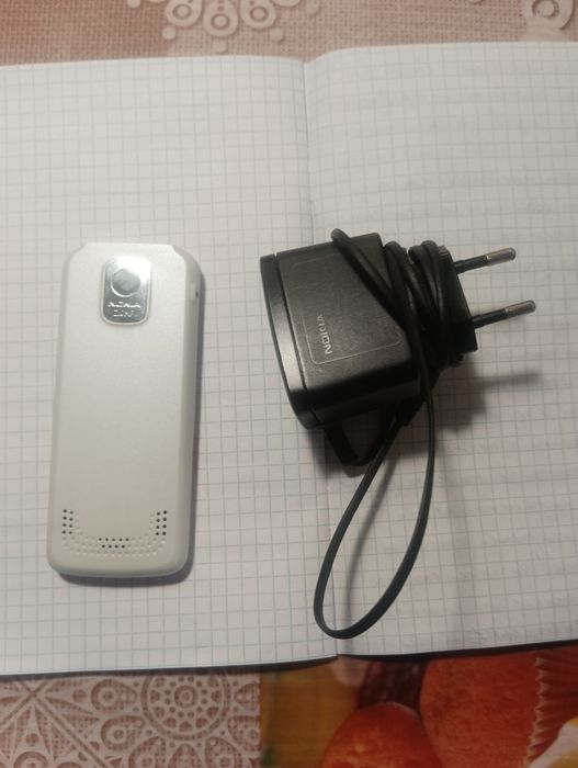 Нокия , Nokia 7210 supernova