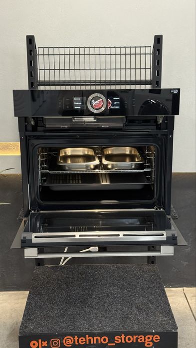 2в1 Вбудована компактна духовка з пароваркою Bosch CSG 656 RB6