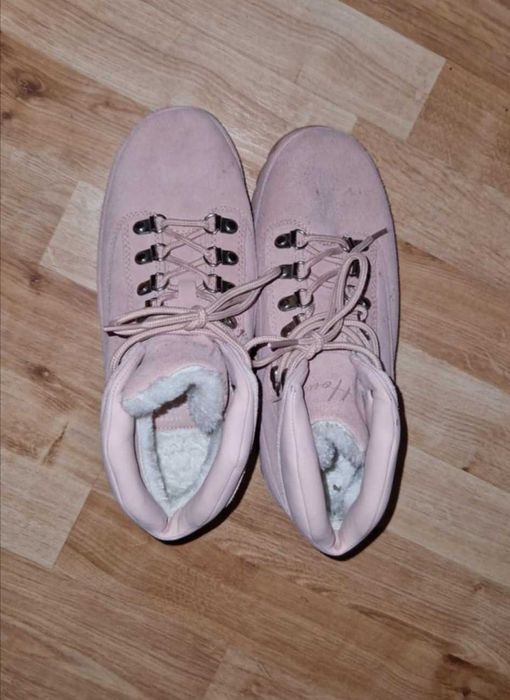 Damskie buty ocieplane  na zime