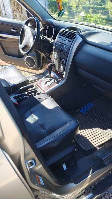 Suzuki Grand Vitara 2 DeLuxe