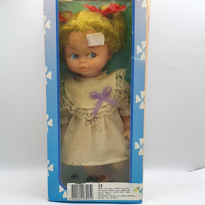 Boneca Vintage Lovely Baby com Olhos Pintados