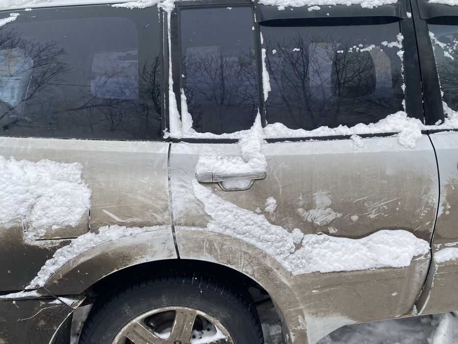 Скло стекло паджеро вагон 3 pajero wagom 3