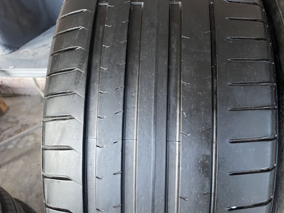 Літні шини 255/40R21 Pirelli