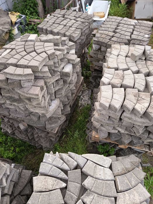 Kostka brukowa używana gruba