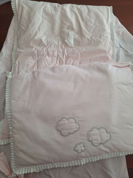 Conjunto para berço marca Nougatine