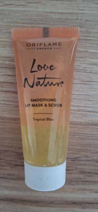 Love Nature maseczka i scrub do ust