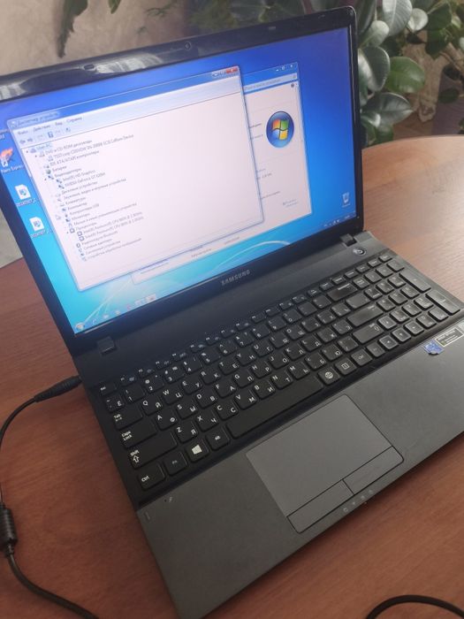 Ноутбук Samaung чудовий стан