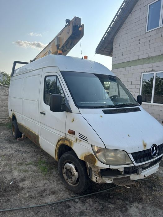 Mercedes Sprinter 413 CDI 2005р Автовишка