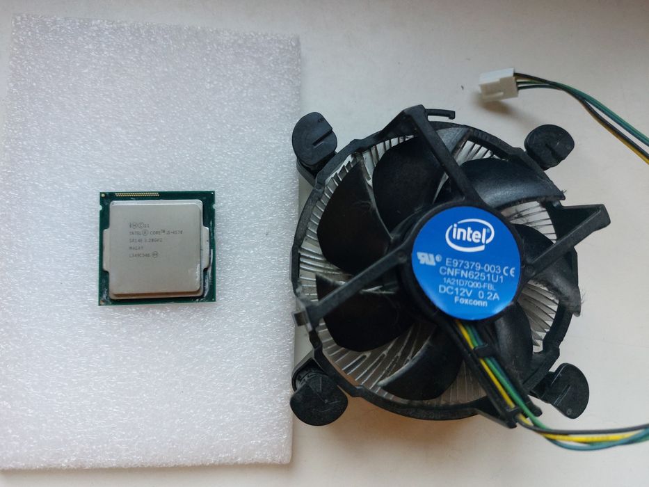 Procesor Intel i5 4570 3.2 GHz chłodzenie i pasta