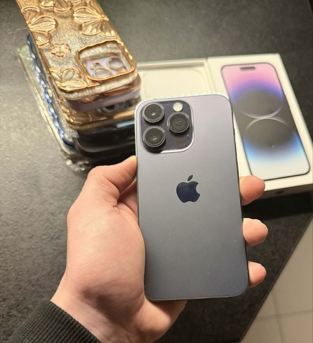 Iphone 14 pro jak nowy