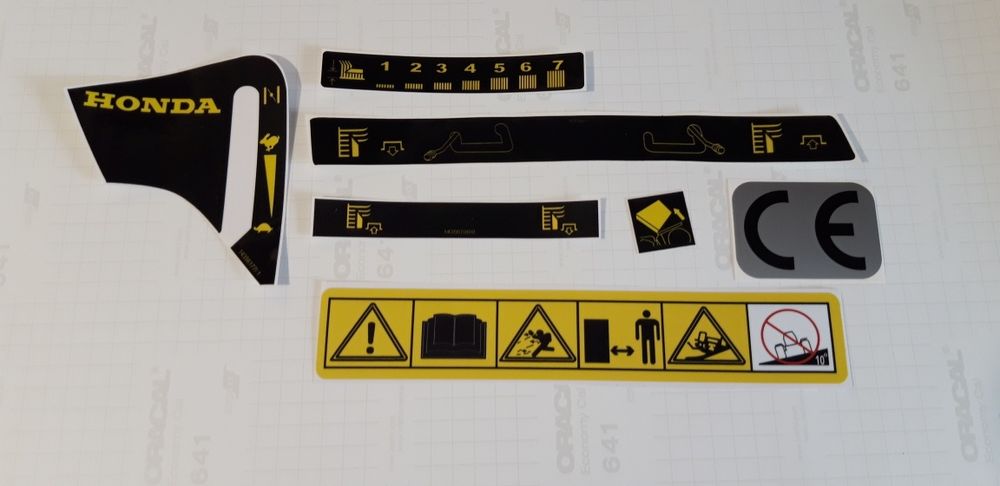 Naklejki piktogramy kosiarka traktorek honda 2113, 2120 ,2620 inne