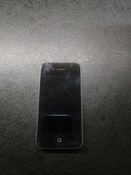 Apple iPhone 4 model A1332