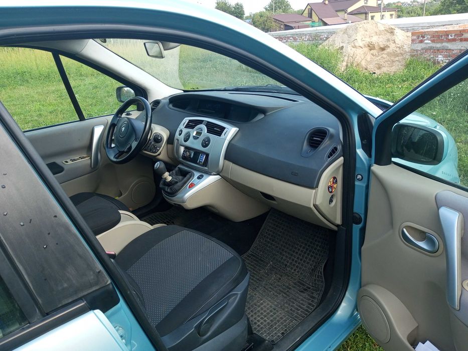 Renault Grand Scenic 2