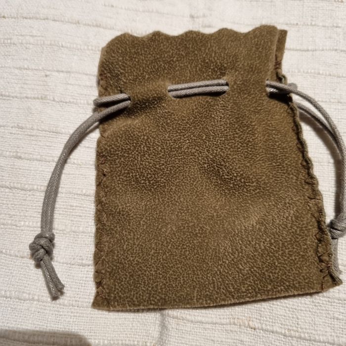 Saco para suas prendas da marca tashi