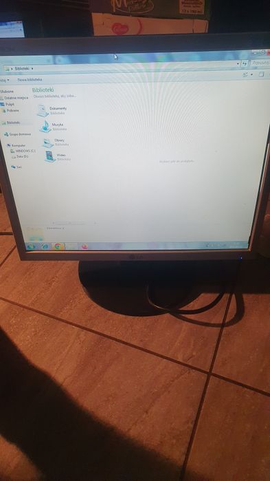 Monitor LCD 17 cali LG Flatron L1752S-SF sprawny