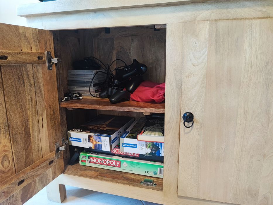 Aparador / Consola Sala Maciça