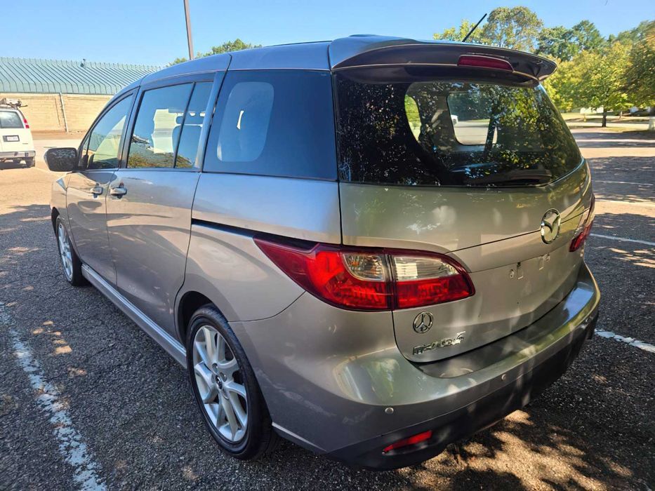Mazda 5      2014