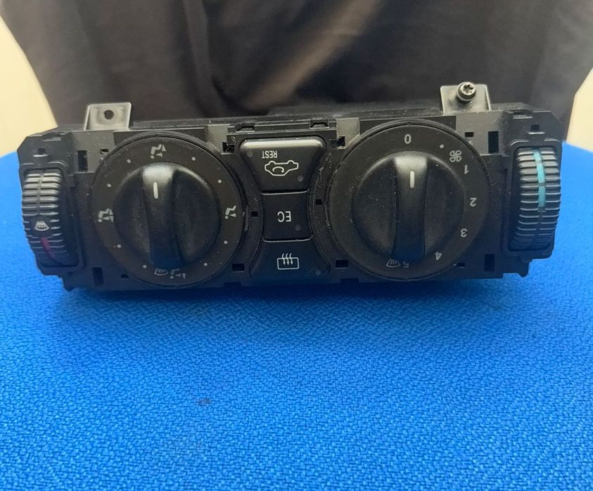 Comando chaufagem Mercedes EClass W210