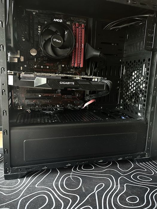 Komputer gtx 1070, ryzen 5 + MONITOR dell