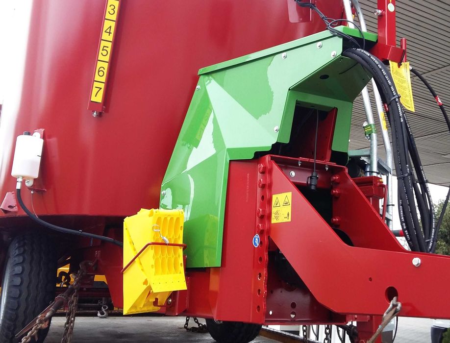 Termofomierka, Formowanie próżniowe, termoformowanie, usługi