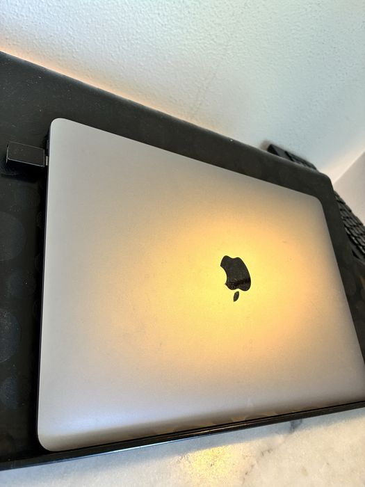 Macbook Air 2019, 13 polegadas , retina