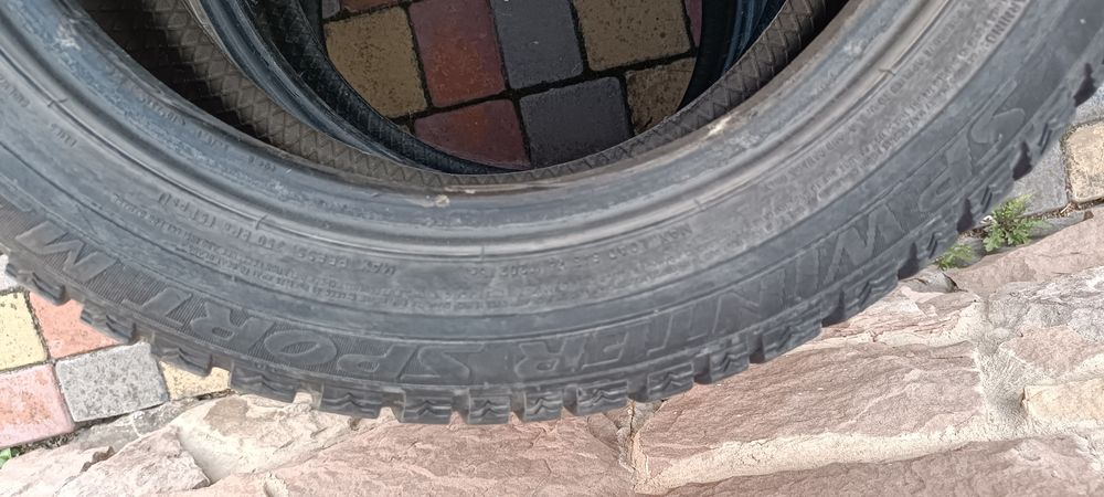 Шини зимові данлоп 195/55/16