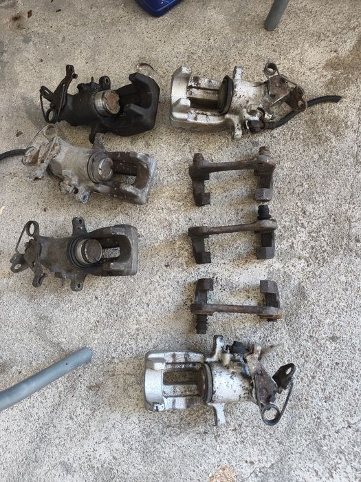 Audi A8 D2 S6 A6 C5 zaciski zacisk jarzmo