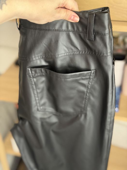 Шкіряні брюки  Must Have