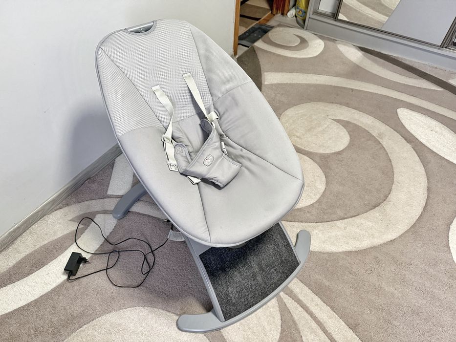 Chicco Comfy Wave — заколисуючий центр,гойдалка, шезлонг для малюка