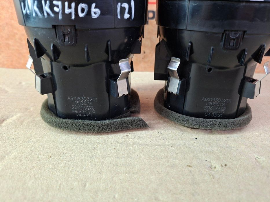 Mercedes Sprinter W907 W910 18- дефлектор воздуховод решетка обдува