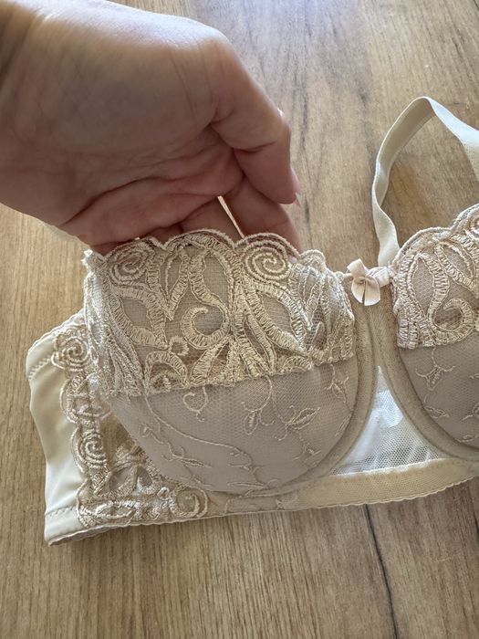 Biustonosz Dalia Bree 75F