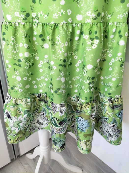 Śliczna luźna sukienka w stylu boho rozm S/M