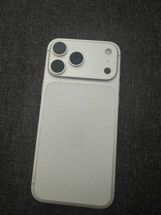 Iphone 17 pro max
