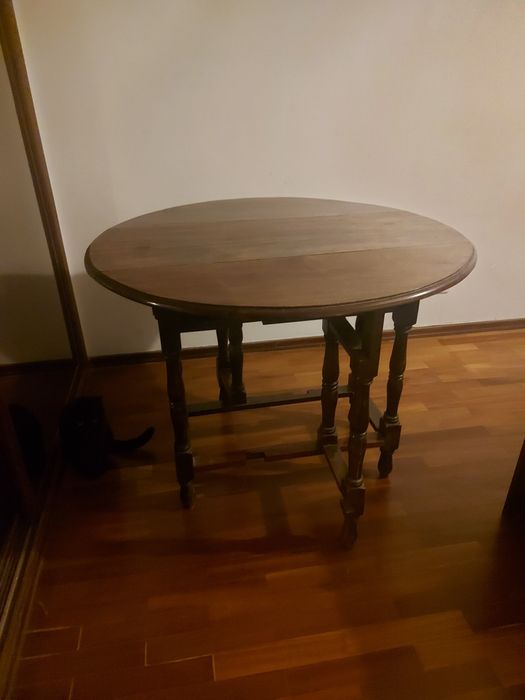 Mesa holandesa bom estado