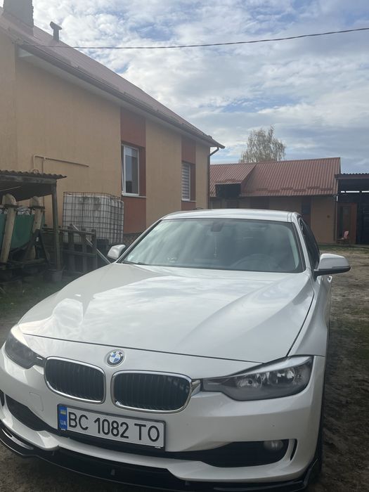 бмв f30 318d 2013