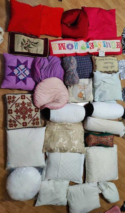 Poduszki, Jaśki, różne kolory, różne wzory