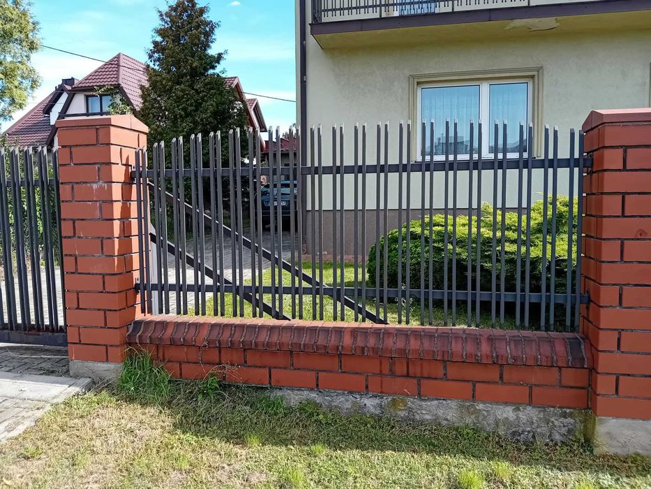 Bramy wjazdowe używane