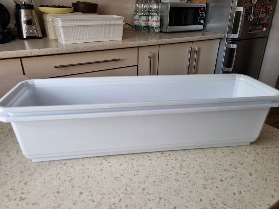 Doniczki skrzynki balkonowe 2 sztuki używane