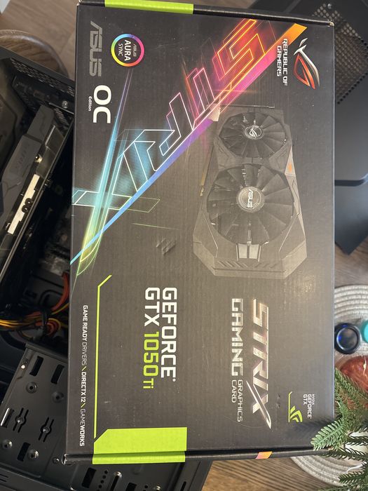 ПК на i5-7400 , ОЗУ 16ГБ , GTX 1050 Ti, SSD 256