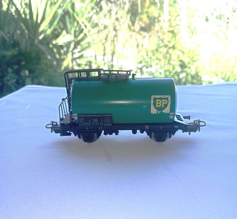MARKLIN 4644, H0, Vagão cisterna da BP (Reservado JG)